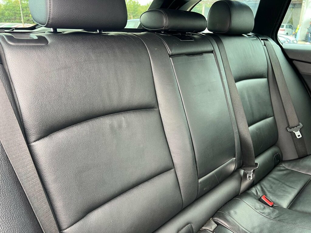 BMW 5 Series 520D M Sport Blue #30