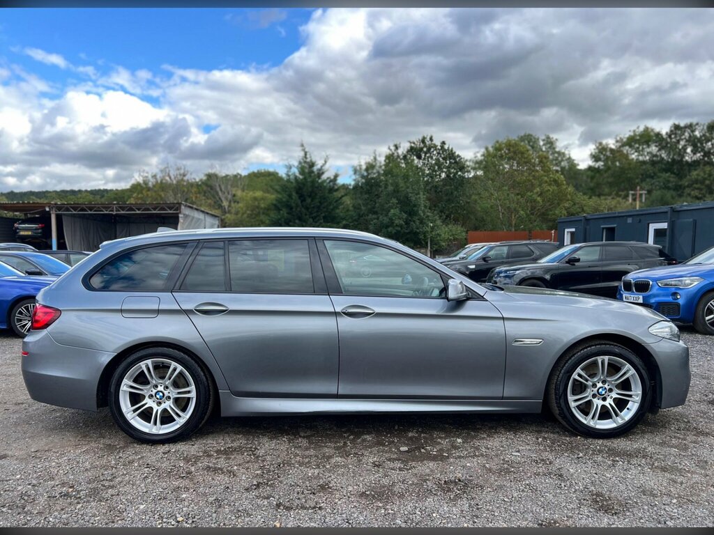 BMW 5 Series 520D M Sport Blue #10