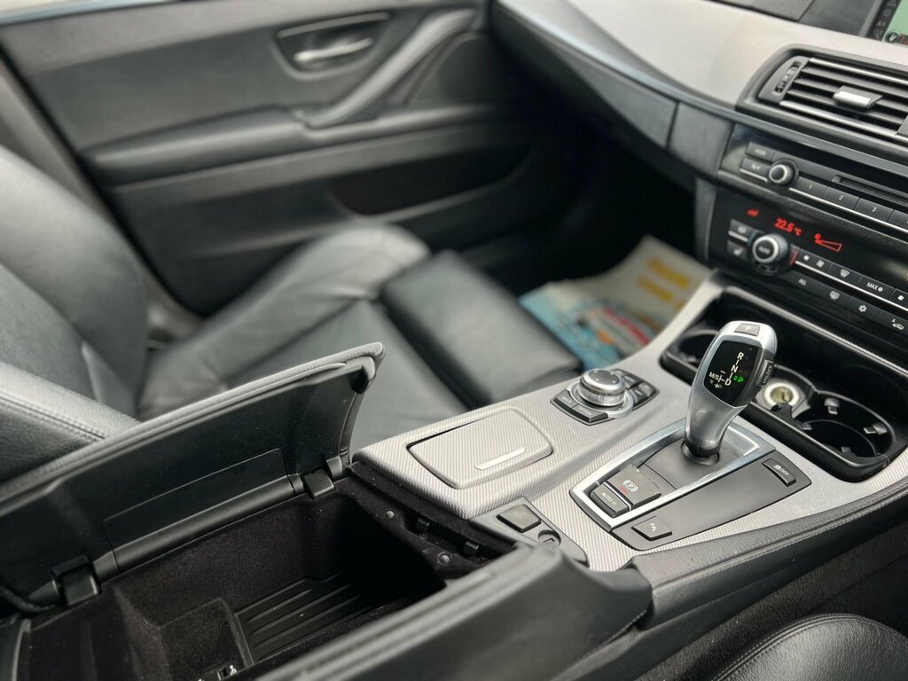 BMW 5 Series 520D M Sport Blue #52