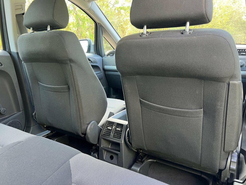 Vauxhall Zafira 2.0 Se Cdti 162 Bhp White #27