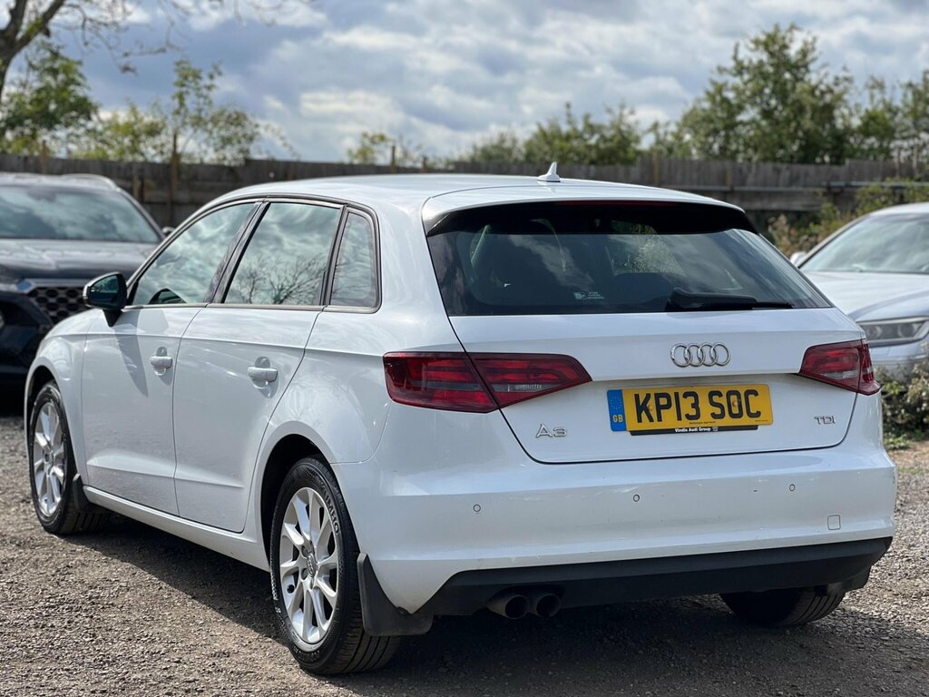 Audi A3 2.0 Tdi Sport Sportback Euro 5 Ss 2013 Black #5