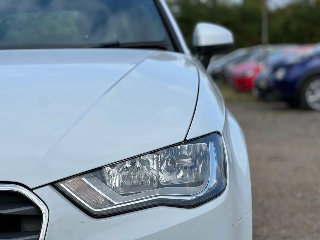 Audi A3 2.0 Tdi Sport Sportback Euro 5 Ss 2013 Black #20