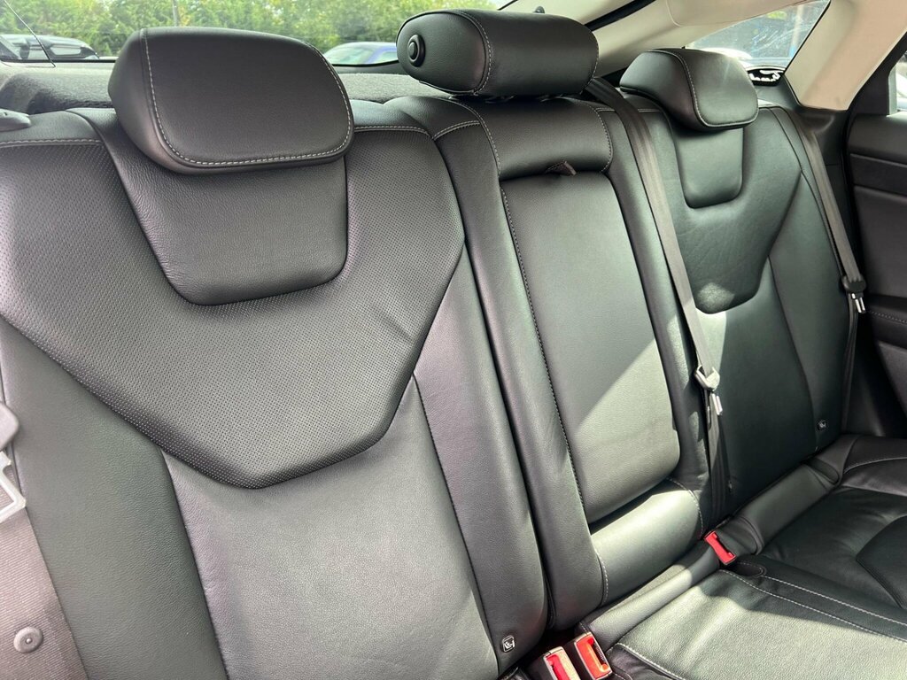Ford Mondeo Mondeo Titanium Econetic Tdci White #31