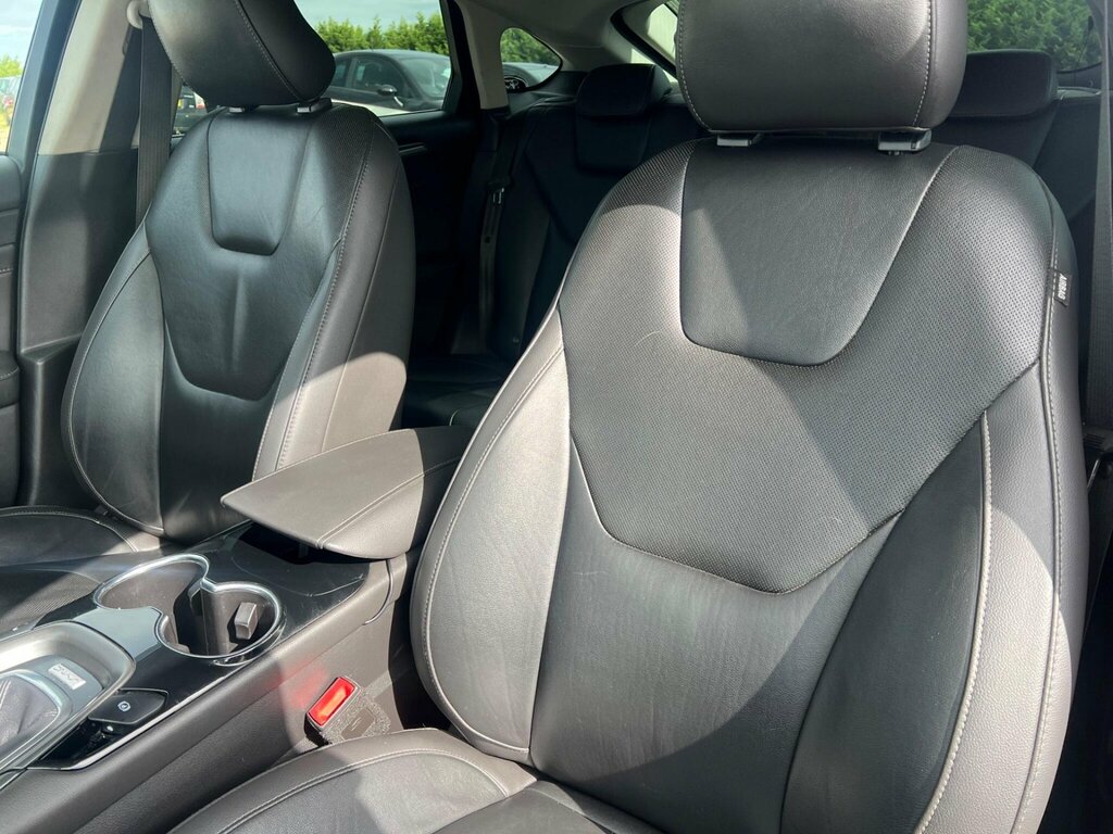 Ford Mondeo Mondeo Titanium Econetic Tdci White #34