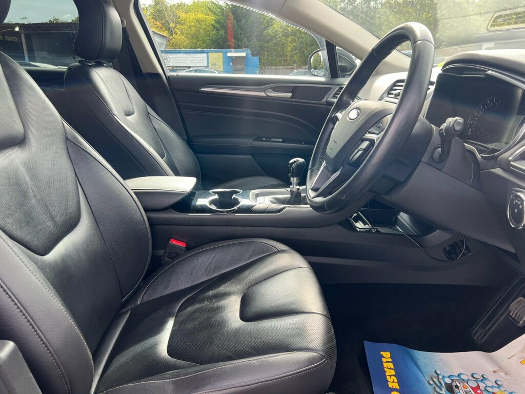 Ford Mondeo Mondeo Titanium Econetic Tdci White #25