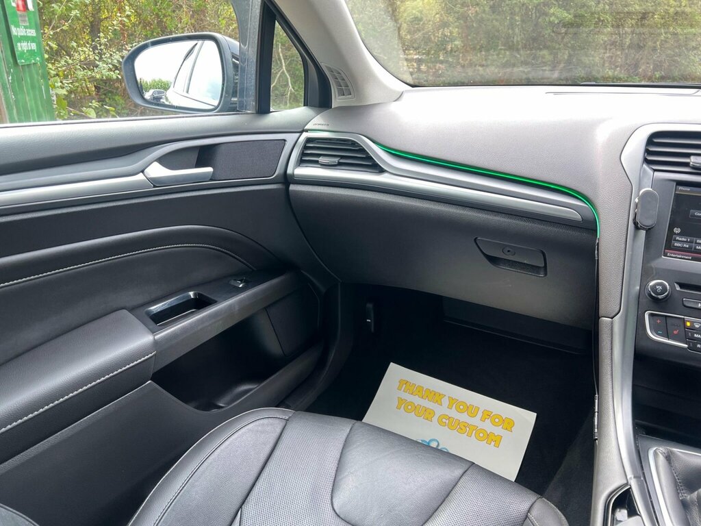 Ford Mondeo Mondeo Titanium Econetic Tdci White #40