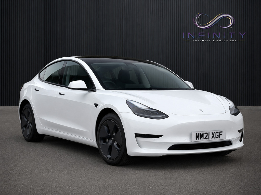 Tesla Model 3 Dual Motor Long Range White