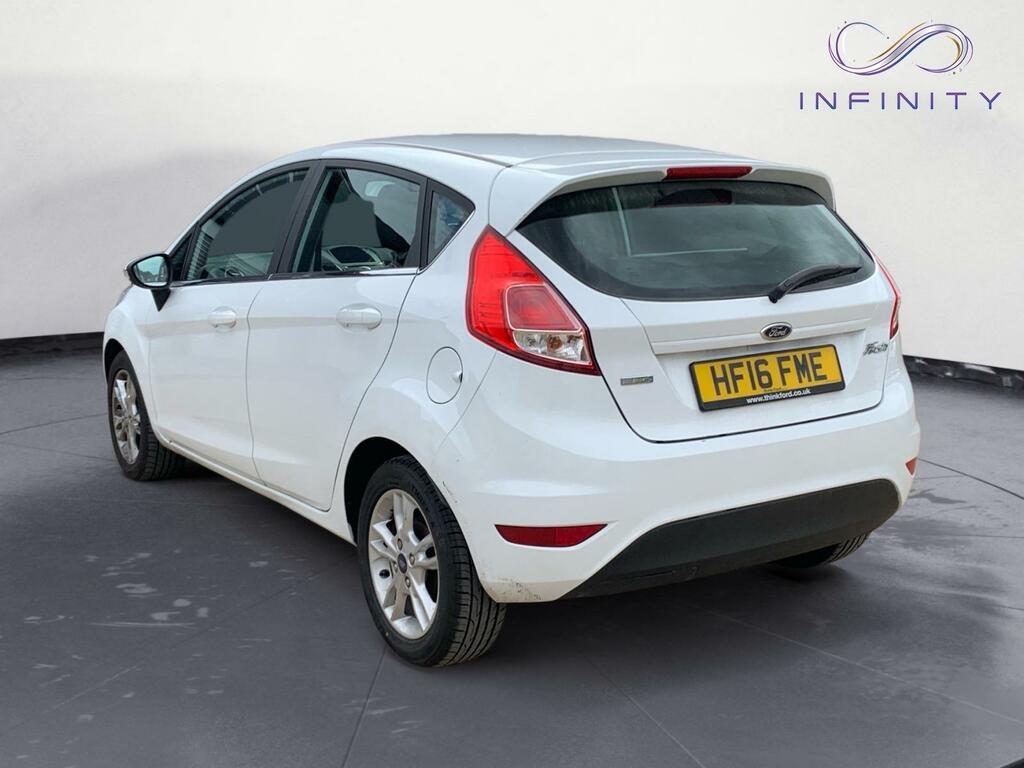 Ford Fiesta 1.0T Ecoboost Zetec White #2