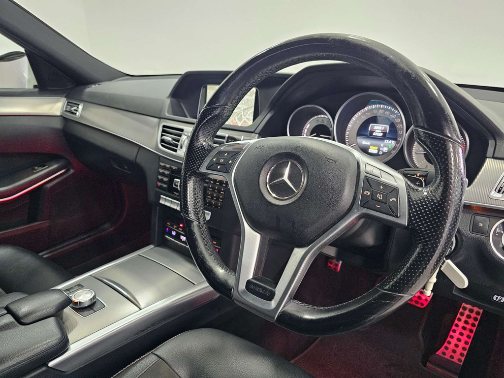 Mercedes-Benz E Class Amg Sport Bluetec Hybrid #5