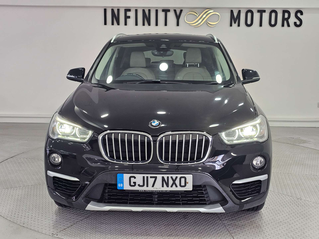 BMW X1 Xdrive 18D Xline 4Wd Black #6