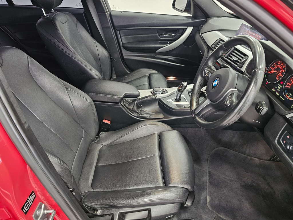 BMW 3 Series M Sport Red #4