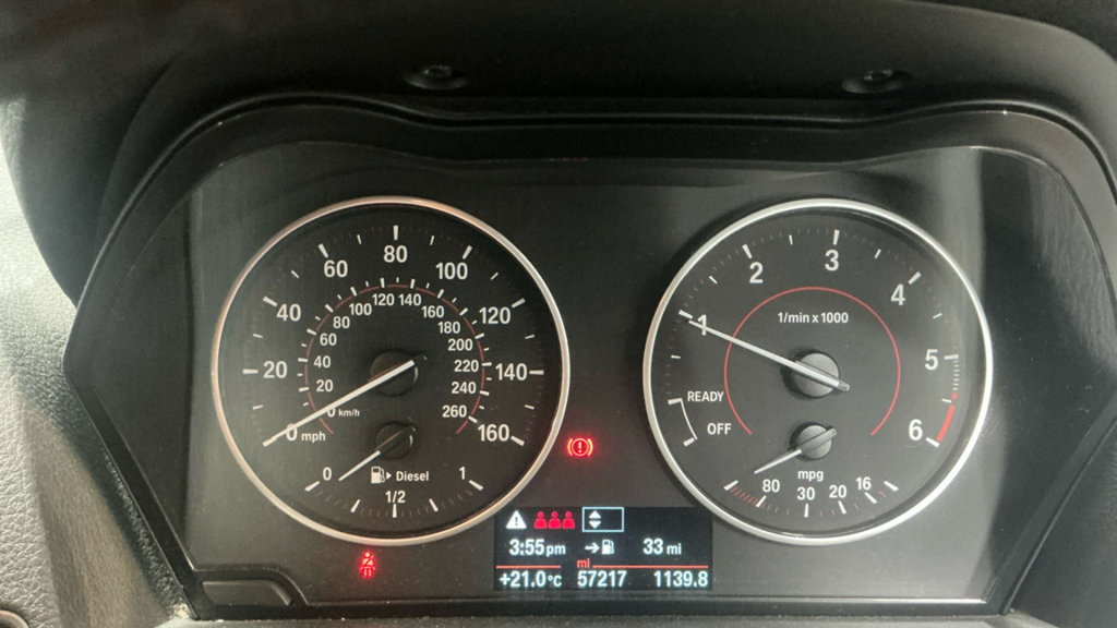 BMW 1 Series Hatchback Black #10