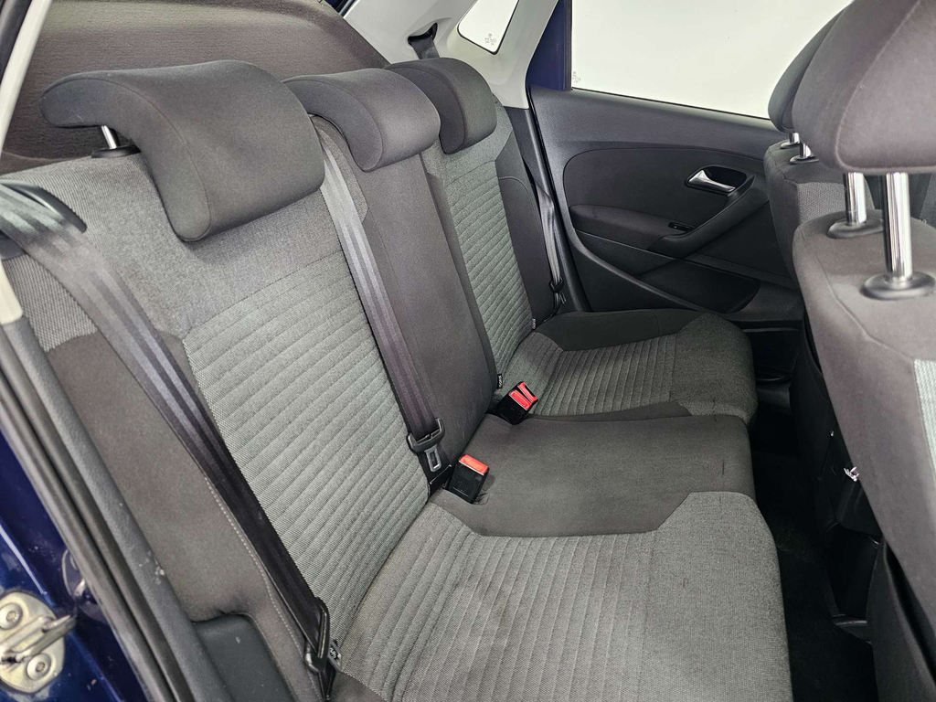 Volkswagen Polo Hatchback Red #9