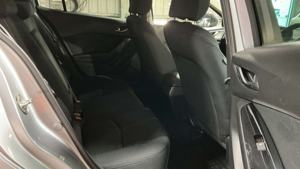 Mazda 3 2.0 Sport Nav 118 Bhp Blue #9