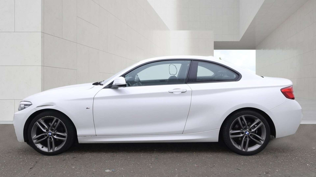 BMW 2 Series M Sport White #6