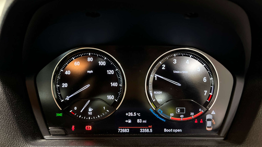 BMW 2 Series 218D M Sport White #10
