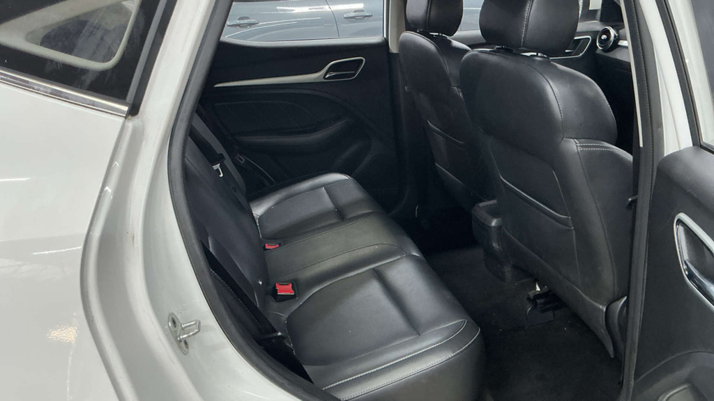MG ZS Zs Excite T Silver #10