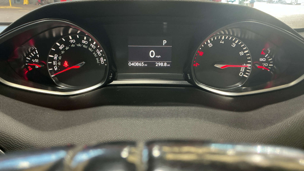 Peugeot 308 Active Silver #10