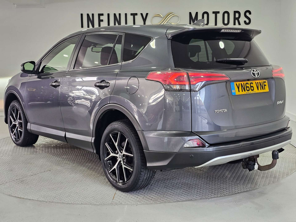 Toyota Rav 4 Vvt-i Excel Awd White #16