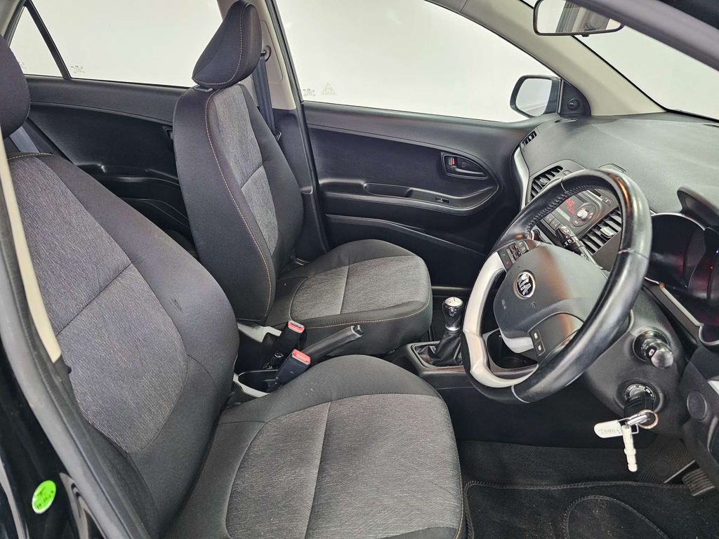 Kia Picanto 1 Air  #2