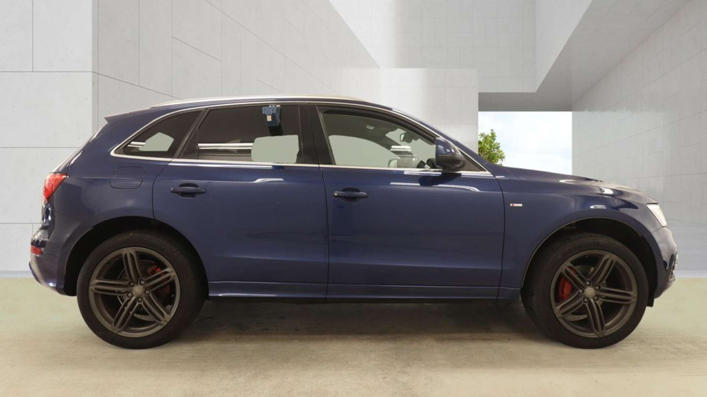 Audi Q5 S Line Tfsi Quattro 4Wd #5