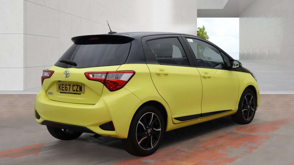 Toyota Yaris Yellow Edition Vvt-i Yellow #4
