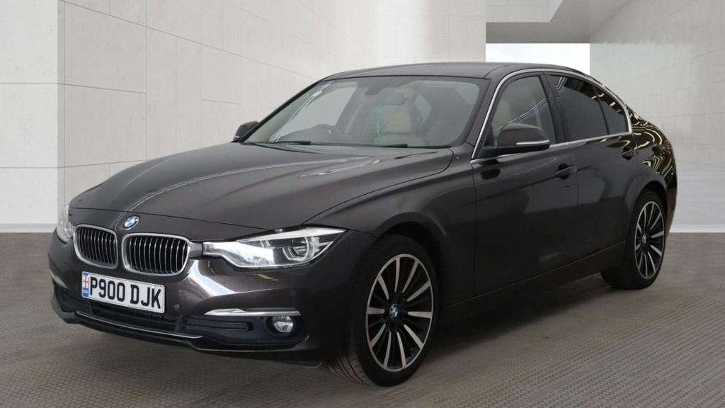 BMW 3 Series Luxury #2