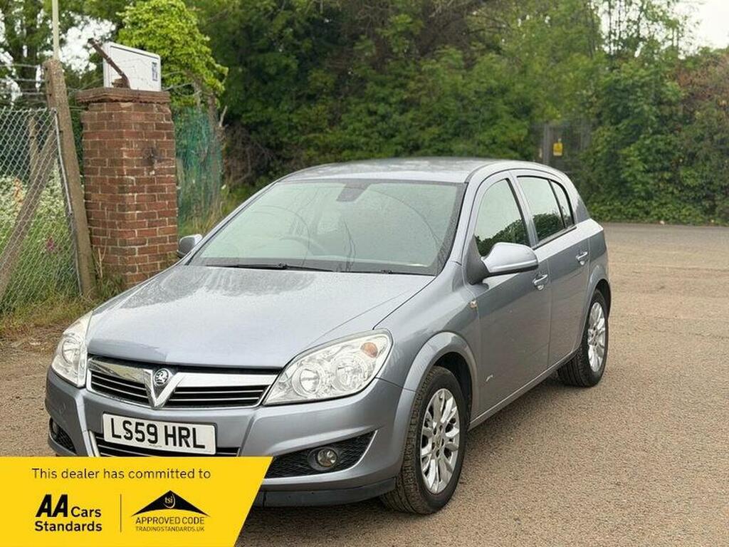 Vauxhall Astra 1.4I 16V Active Plus Hatchback LS59HRL Silver #3
