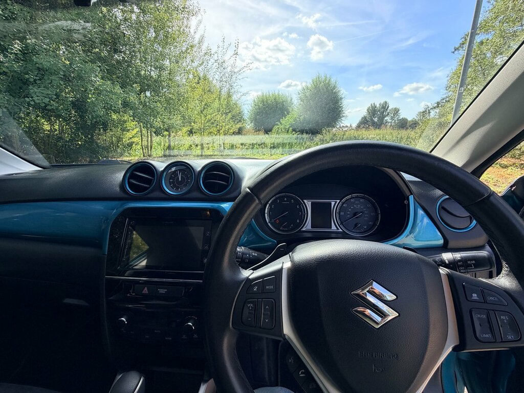 Suzuki Vitara  Grey #54