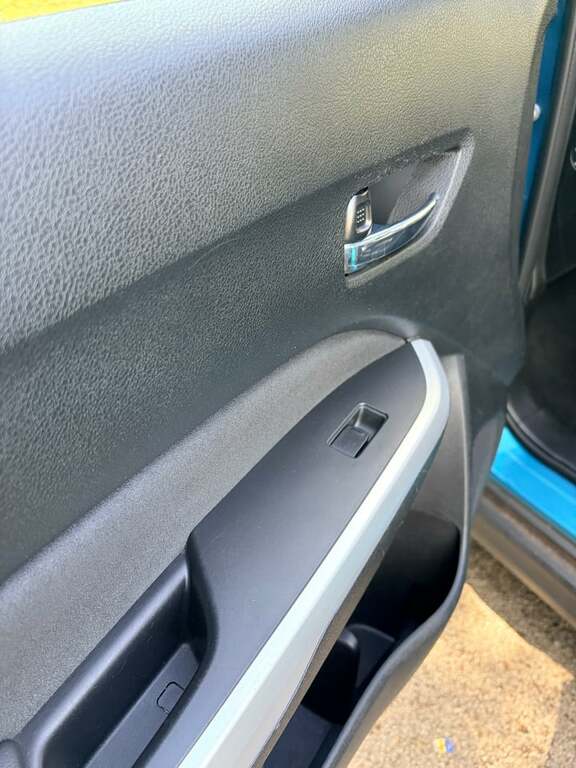 Suzuki Vitara  Grey #32