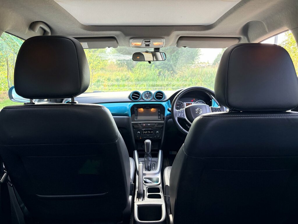 Suzuki Vitara  Grey #28