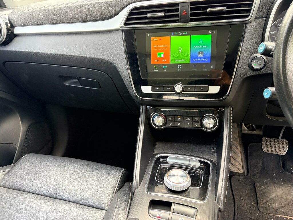 MG ZS Zs Exclusive Ev Black #51