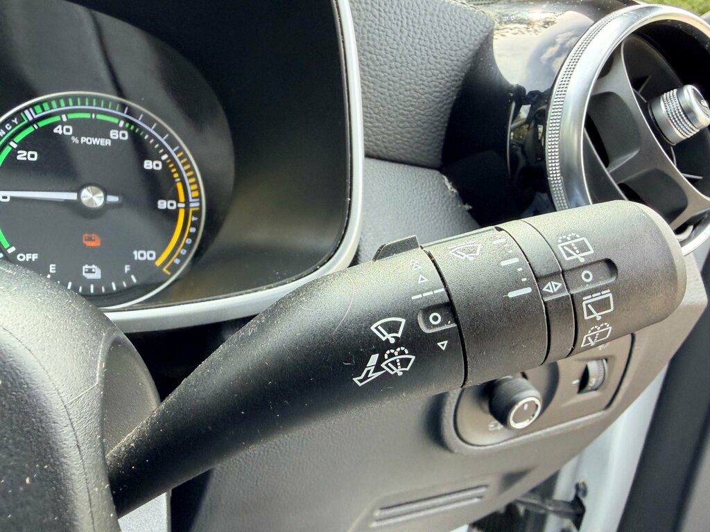 MG ZS Zs Exclusive Ev Black #56