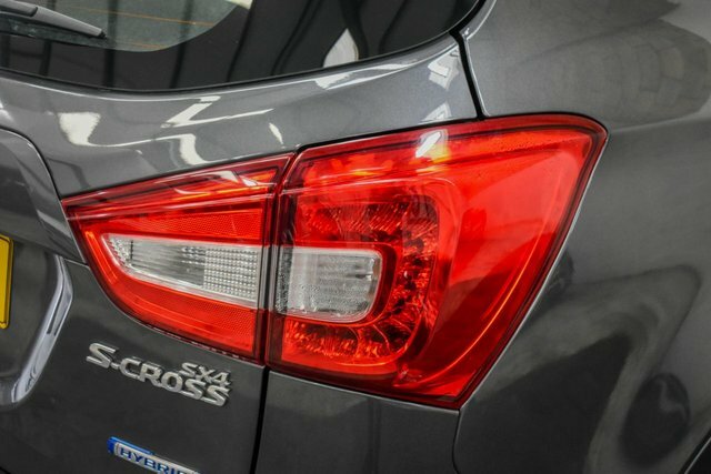 Suzuki SX4 S Cross Hatchback #29