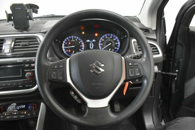 Suzuki SX4 S Cross Hatchback #16