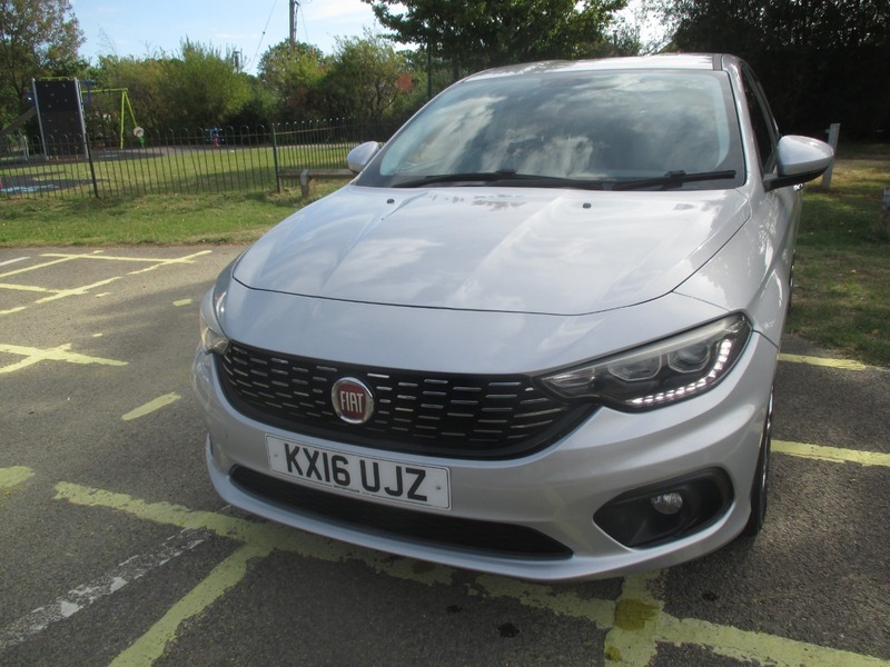 Fiat Tipo Easy White #17
