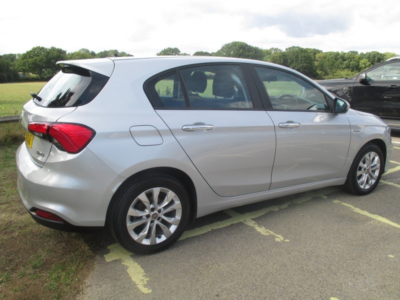 Fiat Tipo Multijet Easy Plus Silver #6