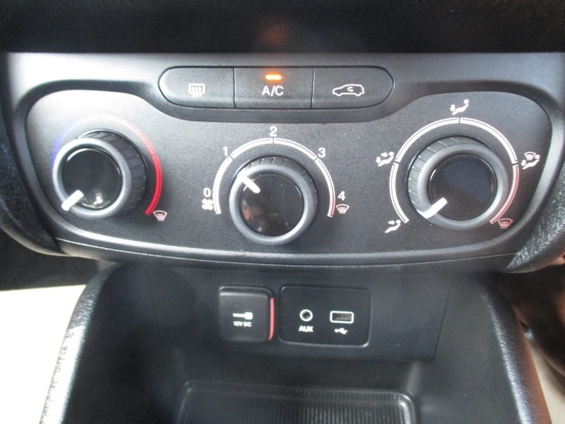 Fiat Tipo Easy White #40