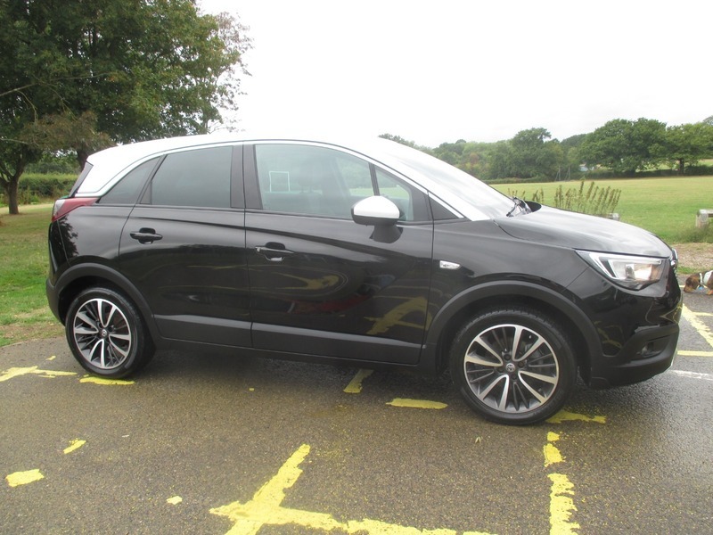 Vauxhall Crossland X Elite Nav S S Black #3