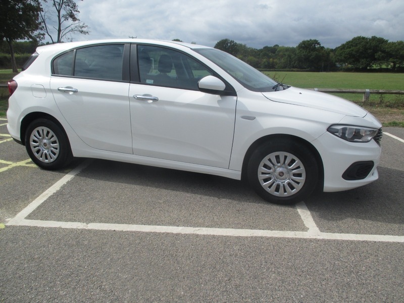 Fiat Tipo Tipo Lounge White #3