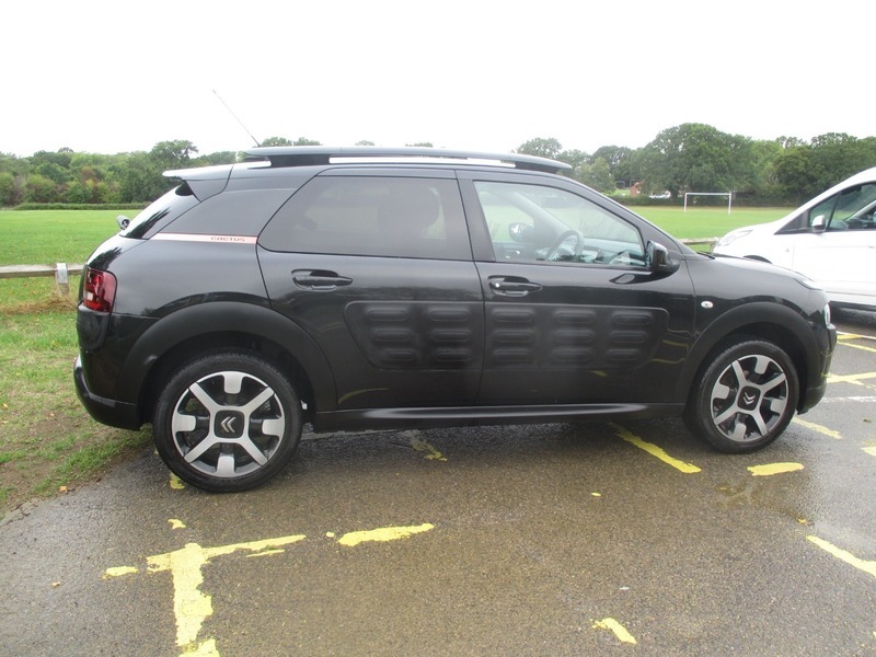 Citroen C4 Cactus Bluehdi Flair Black #5