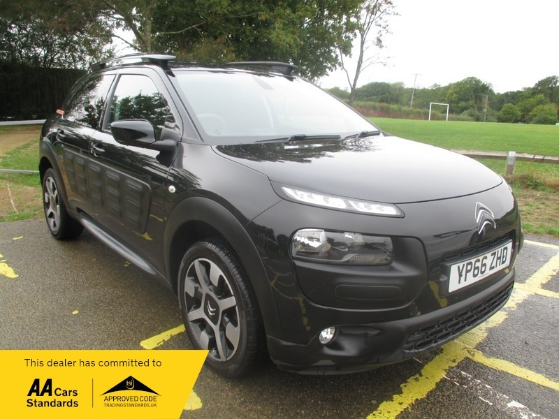 Citroen C4 Cactus Bluehdi Flair Black