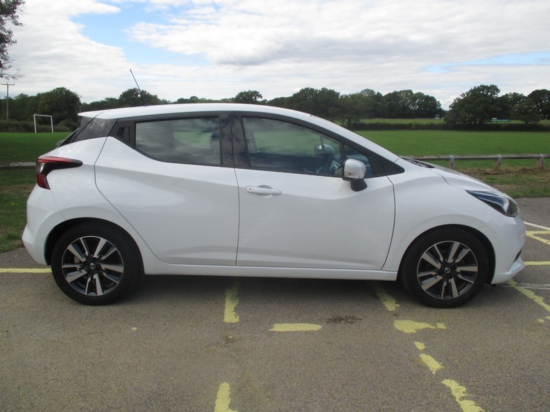Nissan Micra Ig-t Acenta White #4