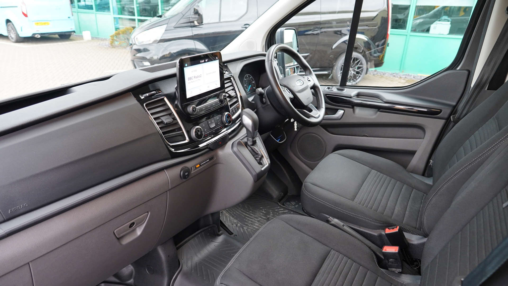 Ford Transit Custom 320 Limited Ecoblue #3