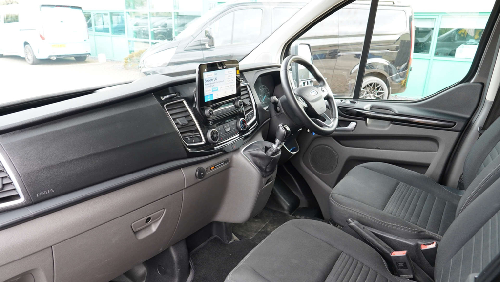 Ford Transit Custom 300 Limited Ecoblue #3