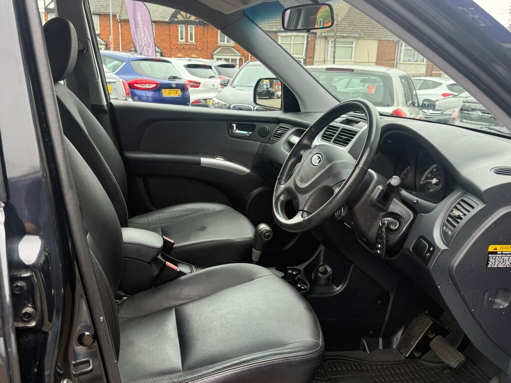 Kia Sportage First Edition Black #9