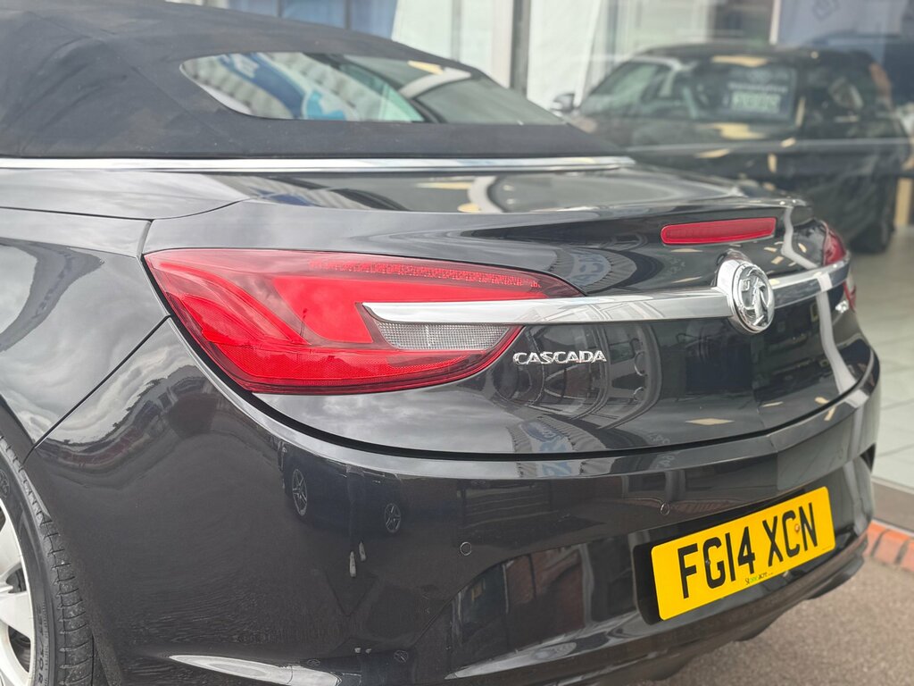 Vauxhall Cascada Se Black #8