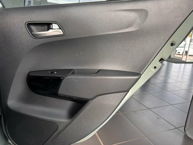 Kia Picanto 1.0 Pure White #17