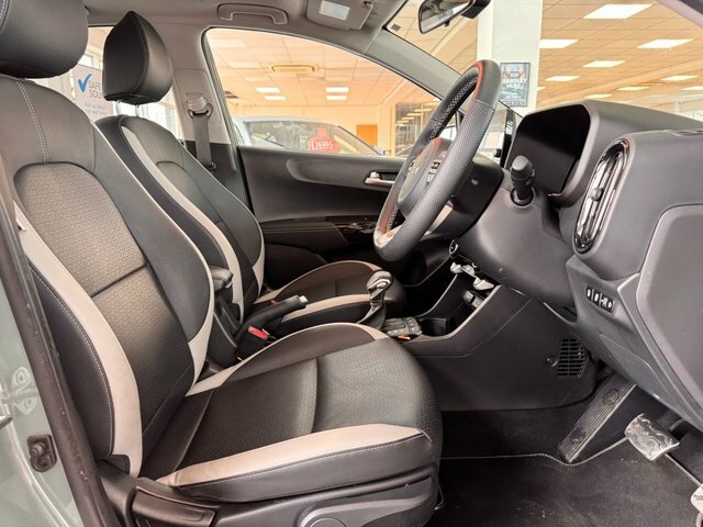 Kia Picanto 1.0 Pure White #10