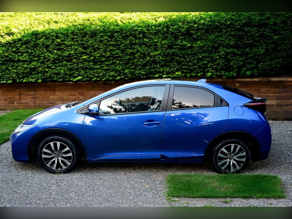 Honda Civic Estate Blue #8